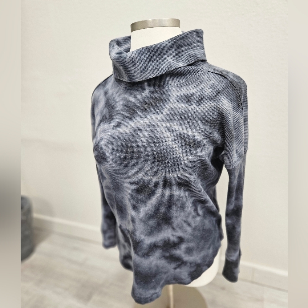 ANTHROPOLOGIE MAEVE Tie Dye Thermal Top Size Medium